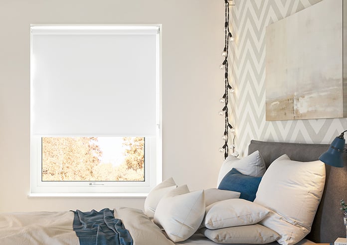 Florenza (Blackout), Fresh White - Roller Blind - Image 3